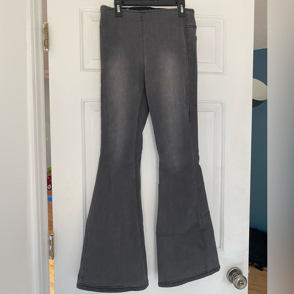Charcoal Gray Flare & Wide Leg stretch Jeans